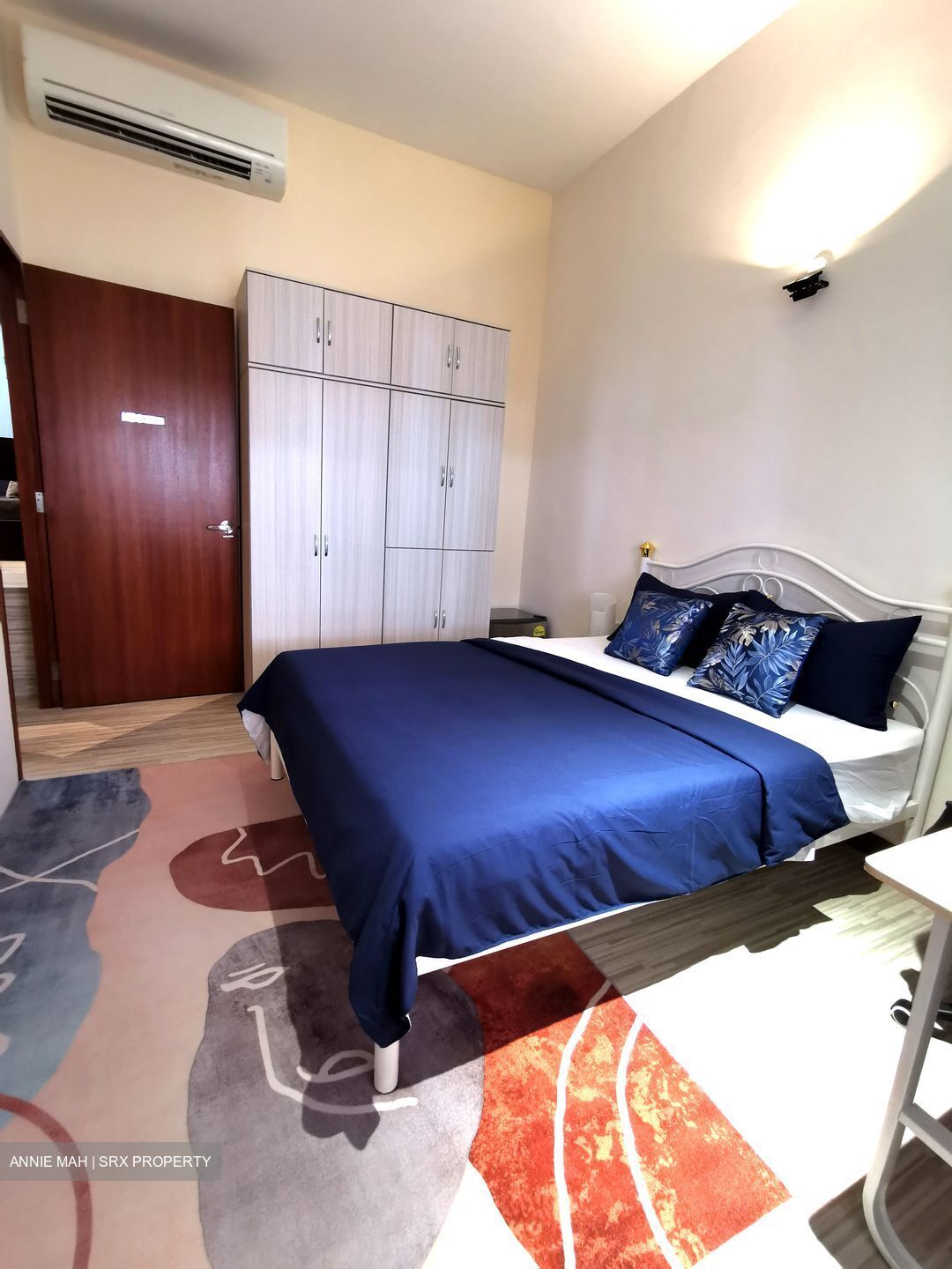 Golden Hill Estate (D19), Terrace #550255071